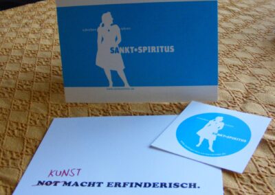 Postkarten und Aufkleber